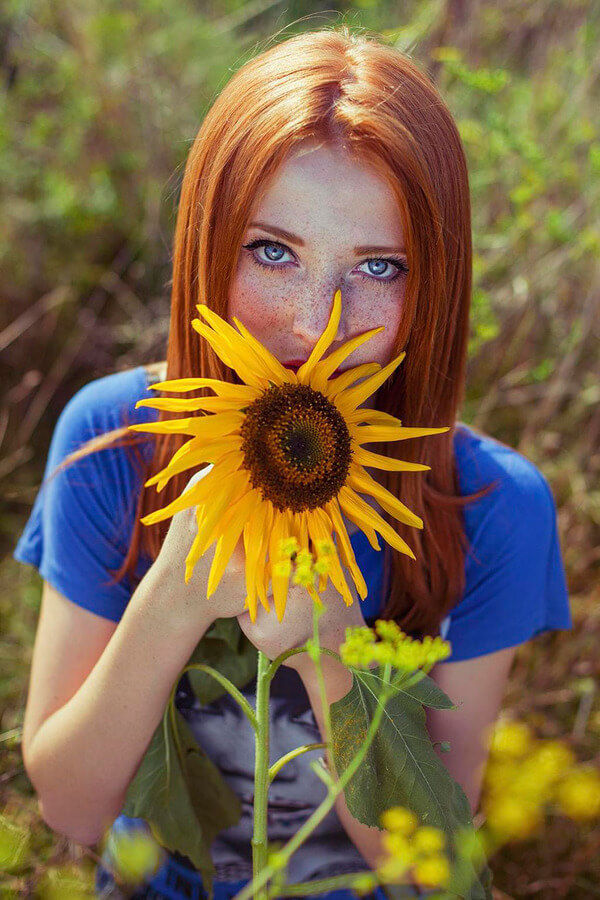 Mesmerizing Portraits Of Redheads Doing What They Do Best