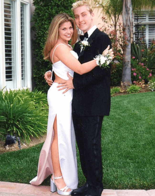 27 Celebrity Prom Photos That Prove No One Is Perfect