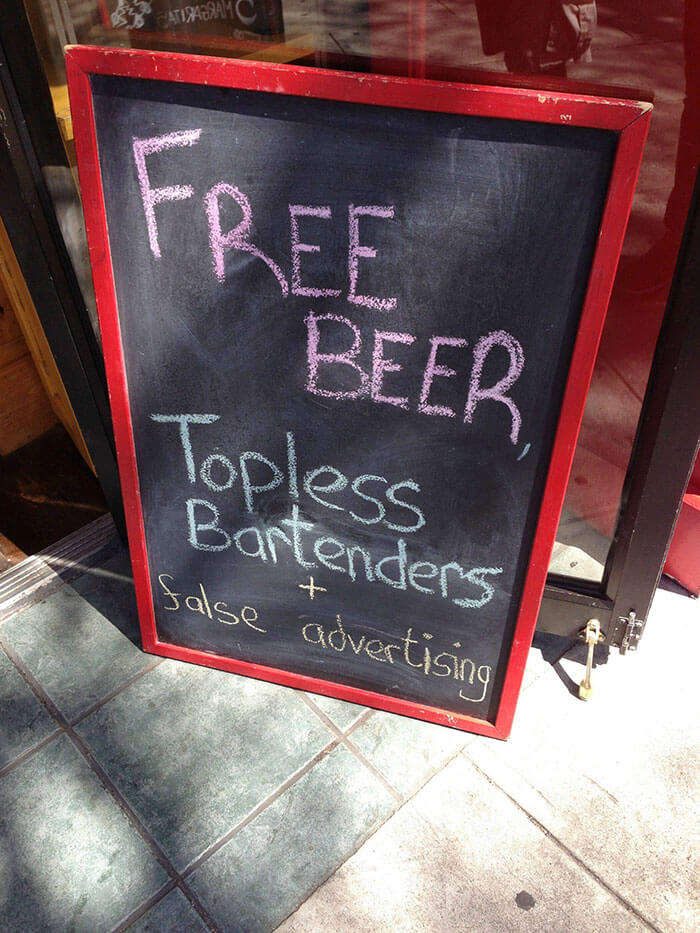 32-funny-chalkboard-signs-from-bars-that-will-totally-get-you-inside