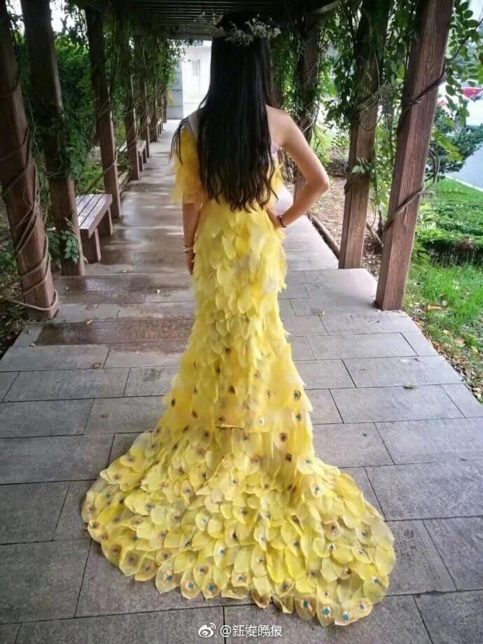 6000 leaves dress for prom 8 (1)