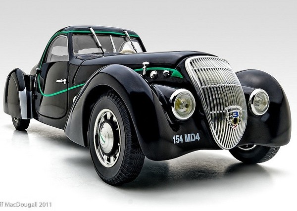 1937 Peugeot 302 Dar'lmat Coupe - cars of the 30's
