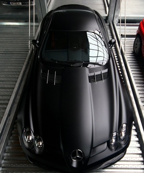 Mercedes Benz - Matte - car from the 30's