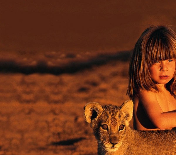 Young girl who’s best friends with African wildlife