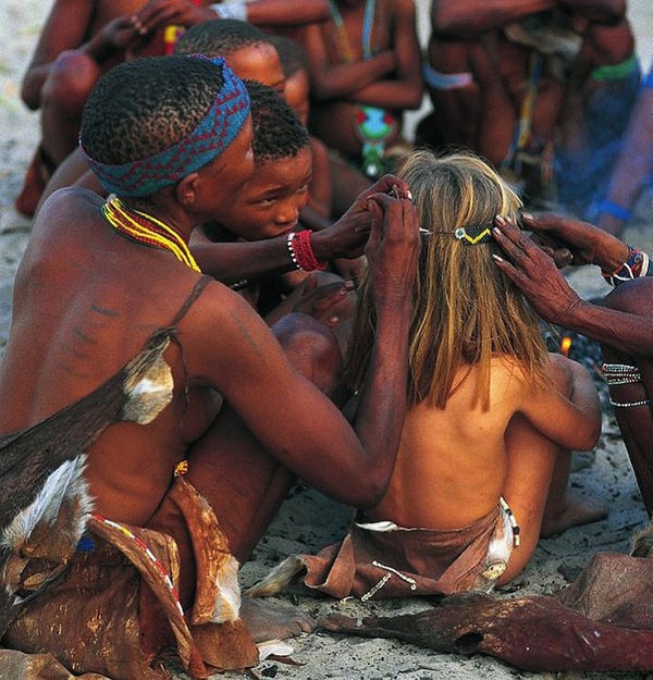 Young girl who’s best friends with African wildlife