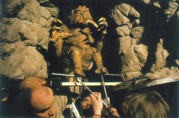 50 behind the scenes photos from RETURN OF THE JEDI