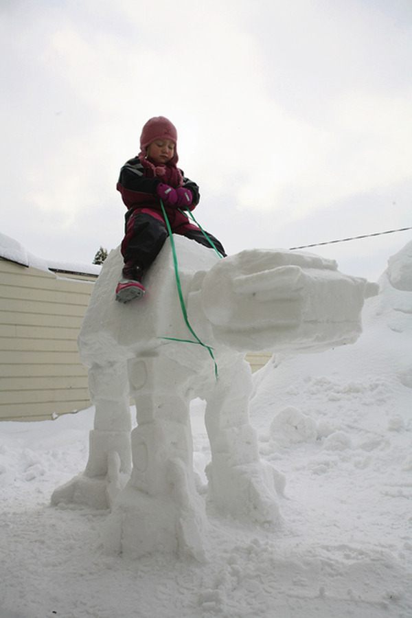 awesome snow sculptures