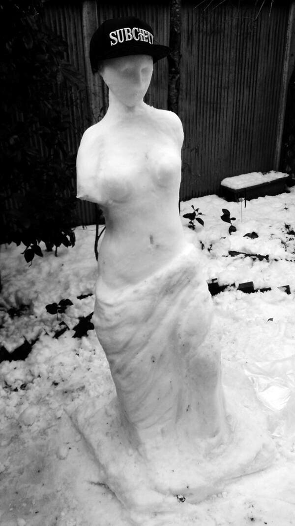 awesome snow sculptures