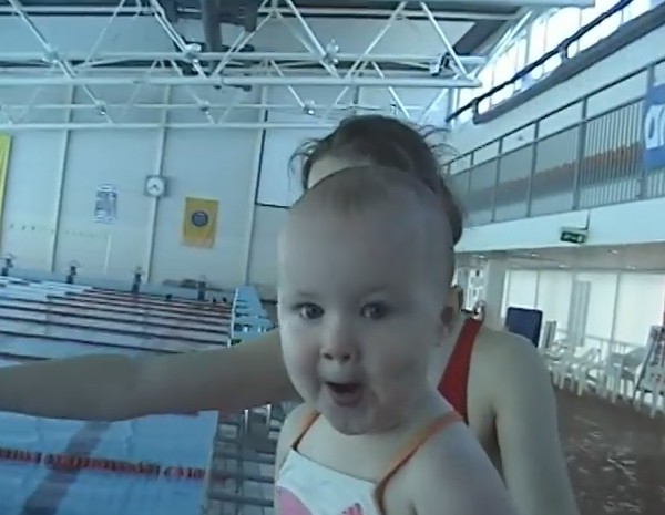 Incredible 21-Month-Old Baby Swims Like a Fish 3