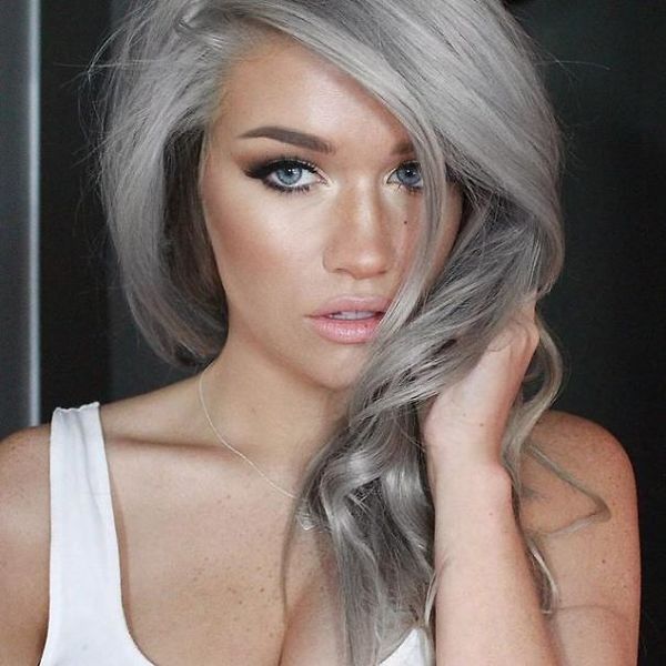 grey hair trend