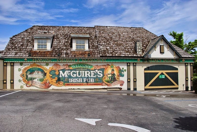 mcguires-irish-pub-8