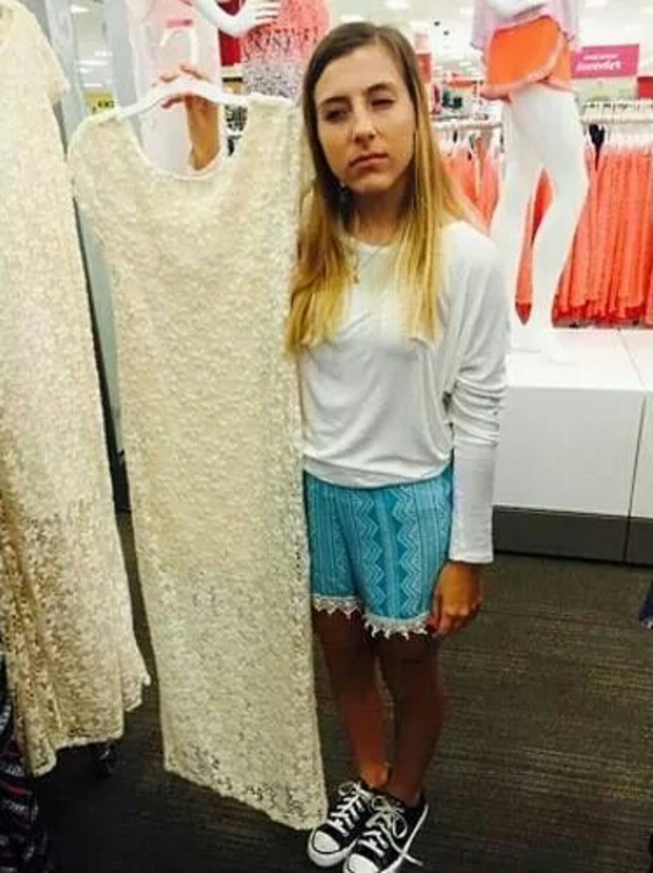 27 Short Girl Problems Every Tiny Girl Will Understand 