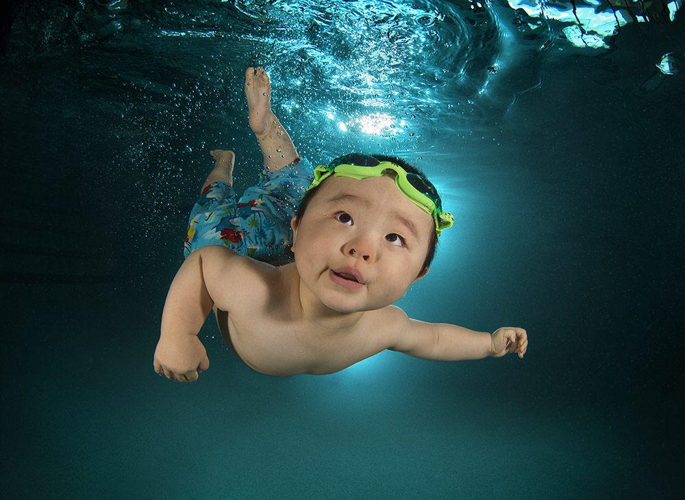 Under water babies8