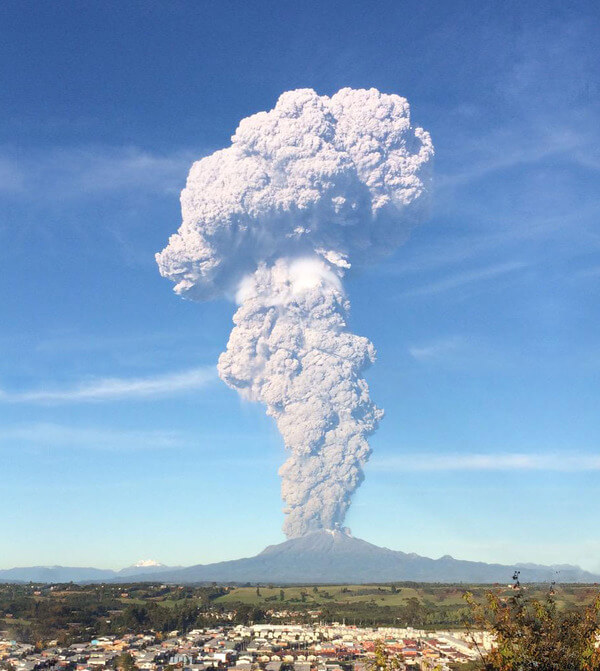 volcano eruption