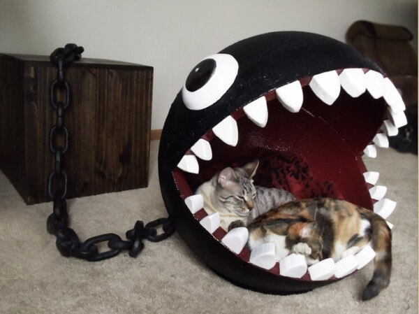 PAC MAN cat bed