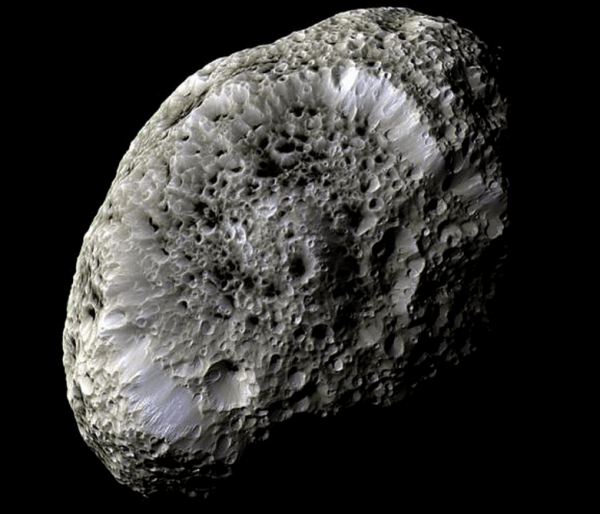photos from NASA's  cassini probe 11