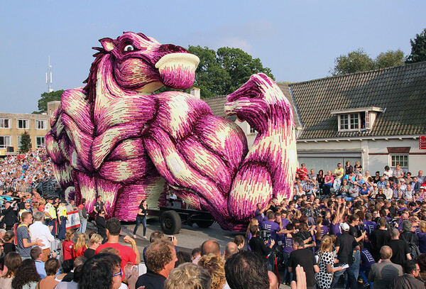 world’s largest flower parade 3