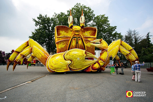 world’s largest flower parade 9