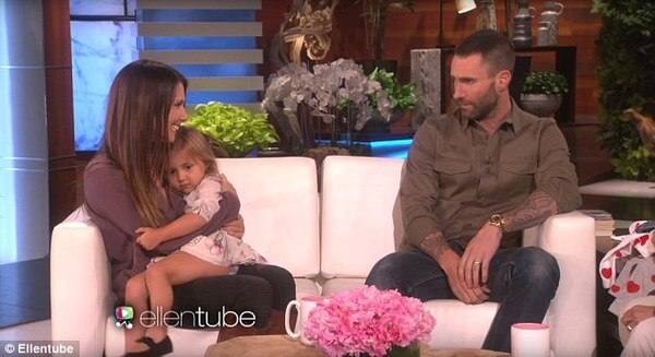 adam levine meets girl who wants to marry him 8