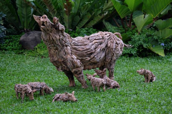 drifted wood turned into animal sculptures 9