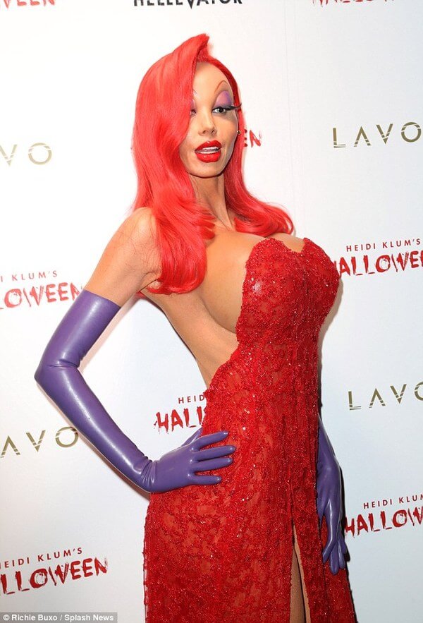 Heidi Klum halloween costume 3