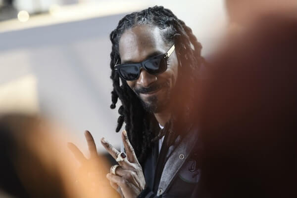 snoop dogg charity 1