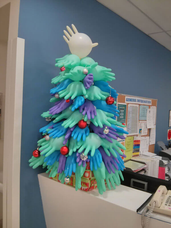 christmas hospital decorations 4