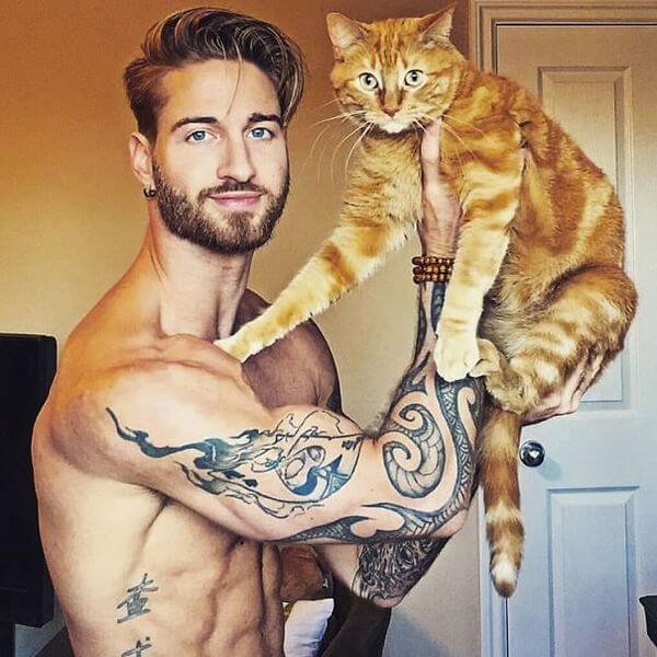 dudes with kittens 7