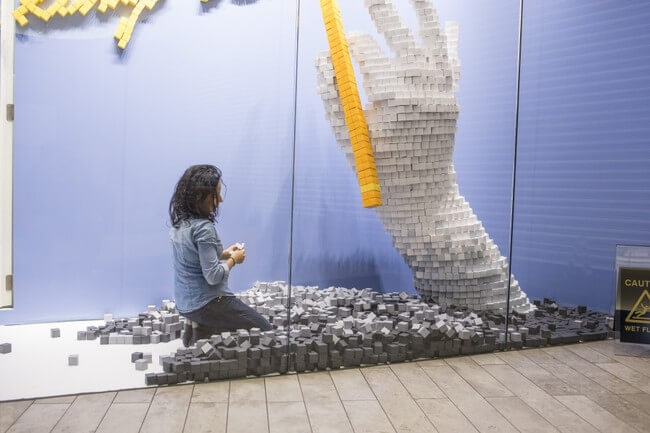 35,000 Handmade Paper Cubes 1