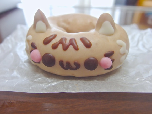 cat doughnut 10