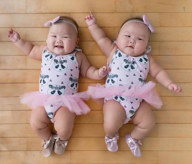 cute twins baby photos 16