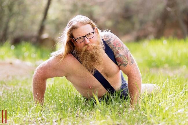 Bearded Man Pin-Up Calendar 5