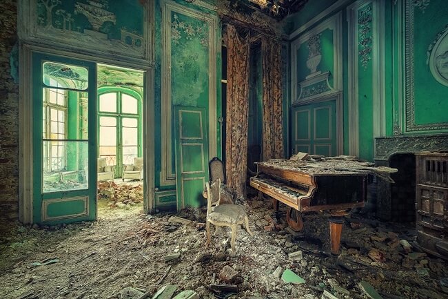 abandoned buildings photography 14
