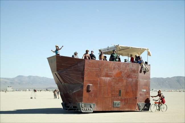 25 Burning Man Art Festival Pieces That Perfectly Show Why This Is Our ...