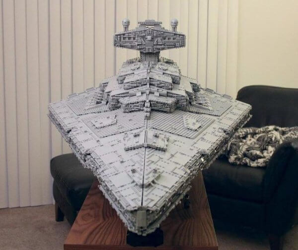 Incredible 70 Pound LEGO Star Destroyer 2 (1)