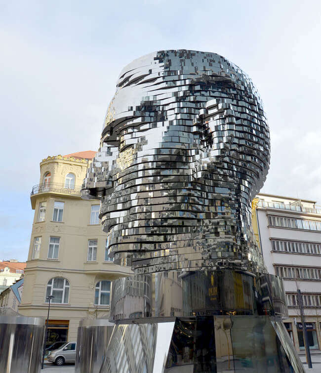 kafka statue prague 4