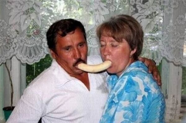 20 Hilariously Odd Couples Photos That Prove Love Is Blind 