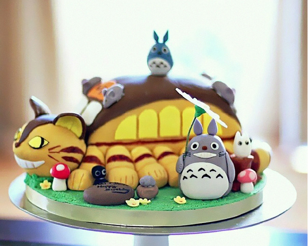 totoro cake 3