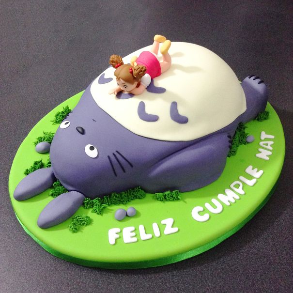 totoro cake 5