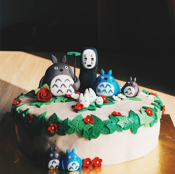 totoro cake 7