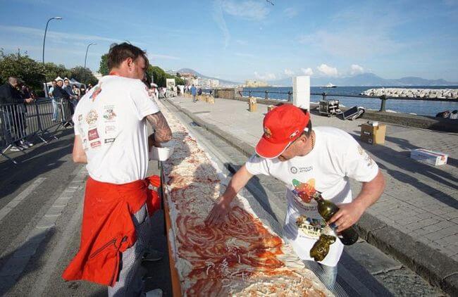 worlds longest pizza 9