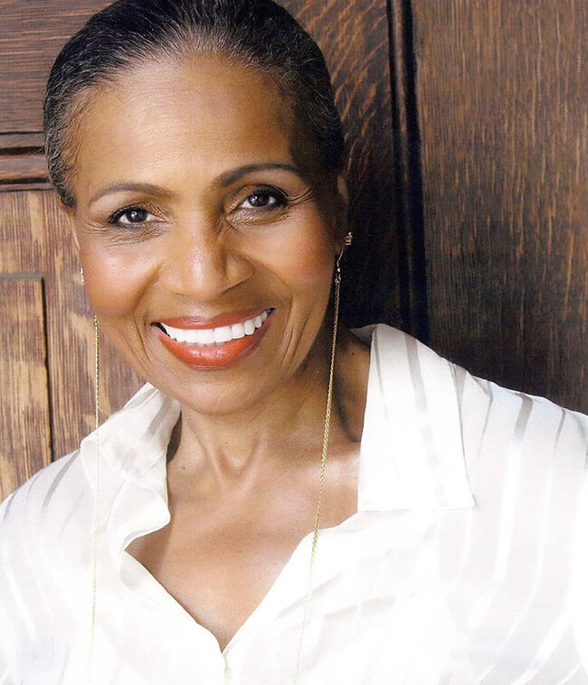 oldest female budybuilder ernestine shepherd 3