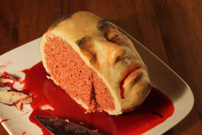 creepy cakes 23