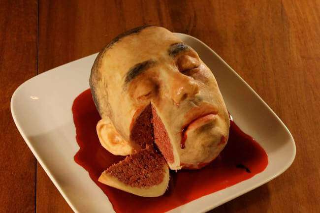 creepy cakes 22