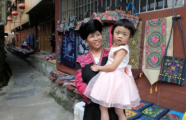 Women of the Yao ethnic group in China cut their hair once in their lives 3
