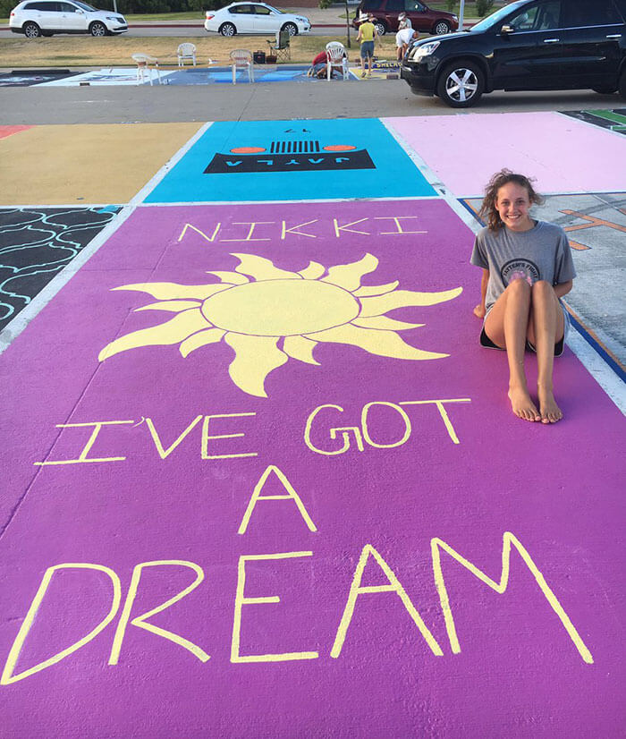 High School Seniors Express Themselves By Painting Their Parking Spot