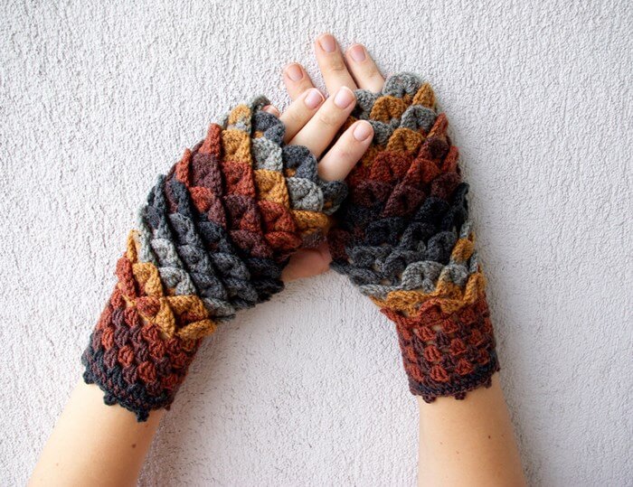 dragon gloves 8 (1)