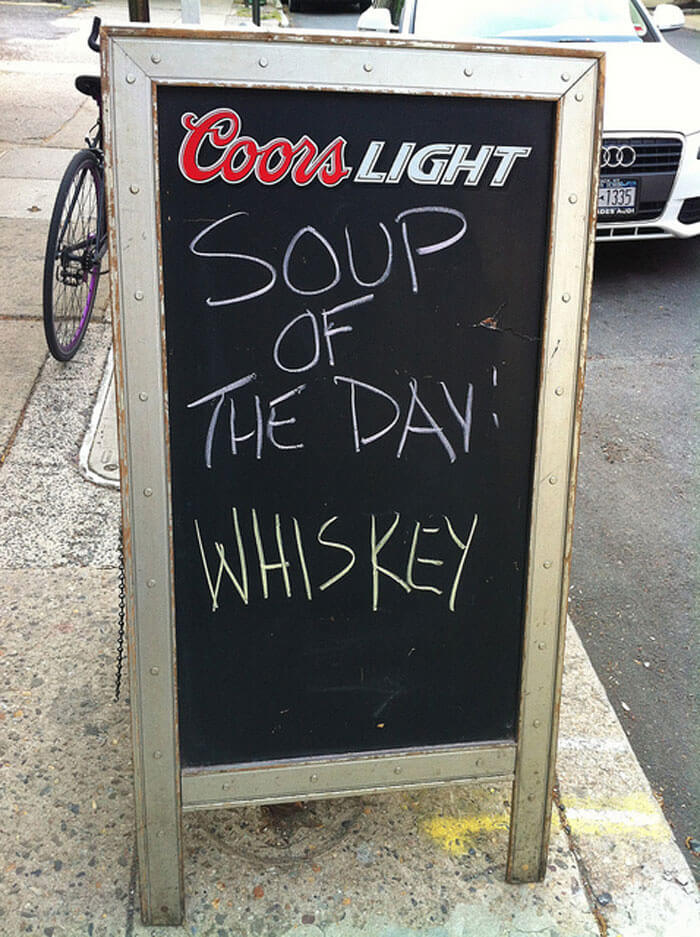 hilarious chalkboard signs 10 (1)