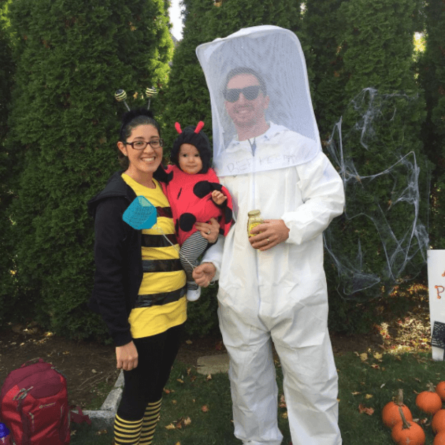 21 Parents Who Totally Rock Their Halloween Costumes