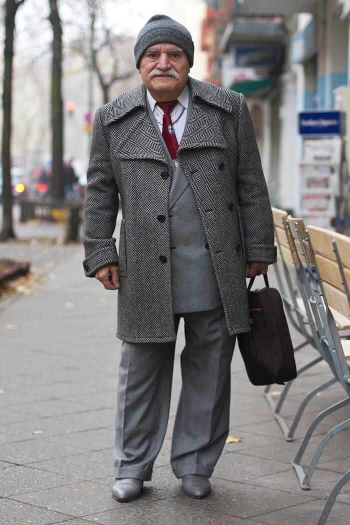 83 year old tailor different suit every day (1)