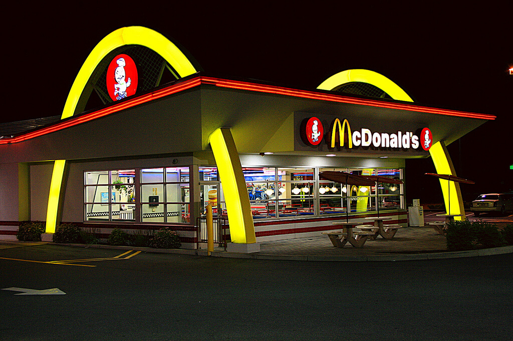 33 Fancy McDonalds Locations From Around The World Because Junk Food ...